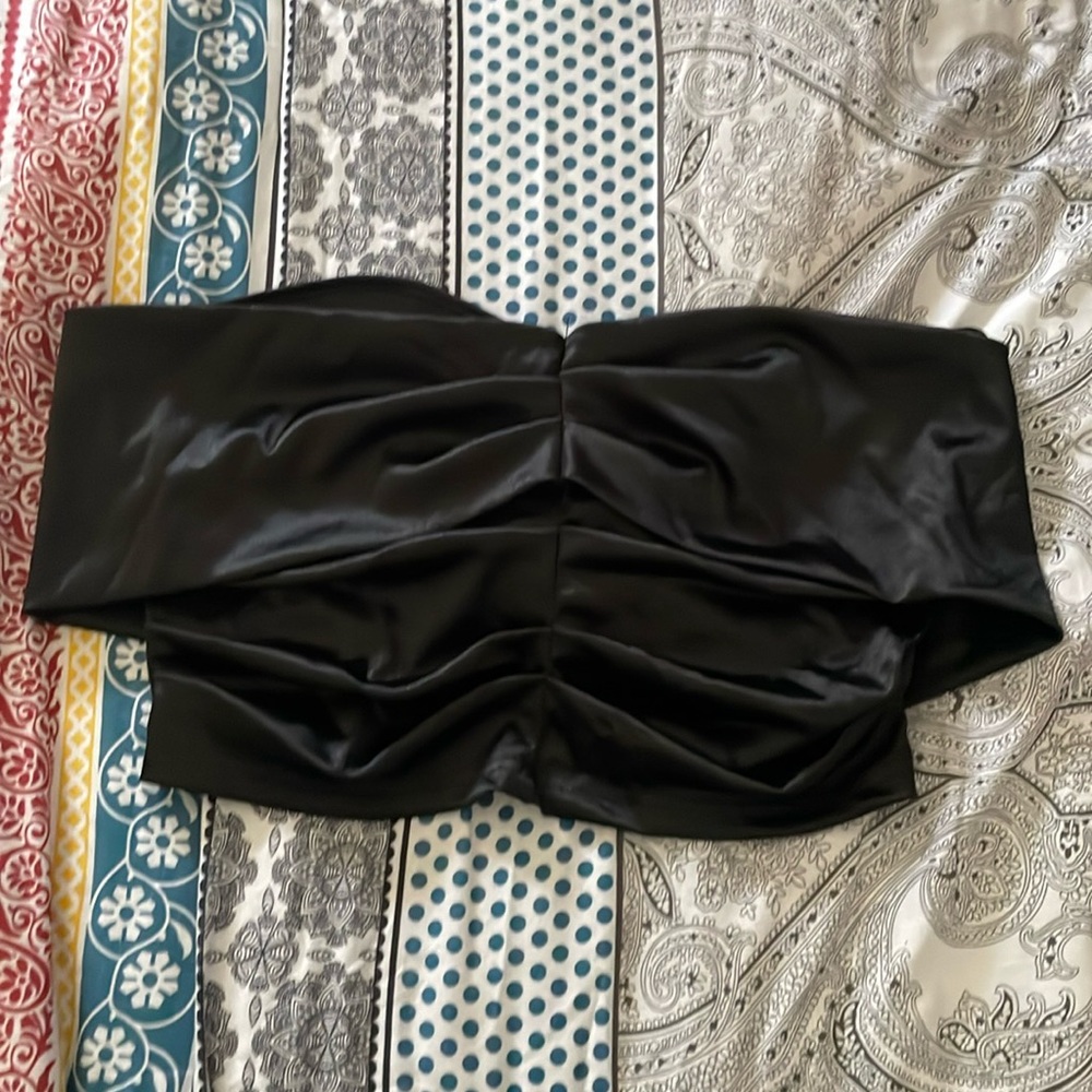 Black corset crop top